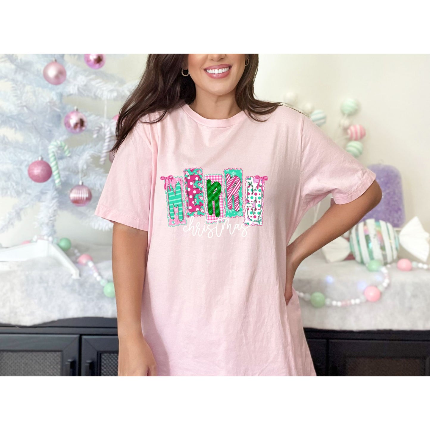 🎀 Merry Christmas Patchwork Tee 💕
