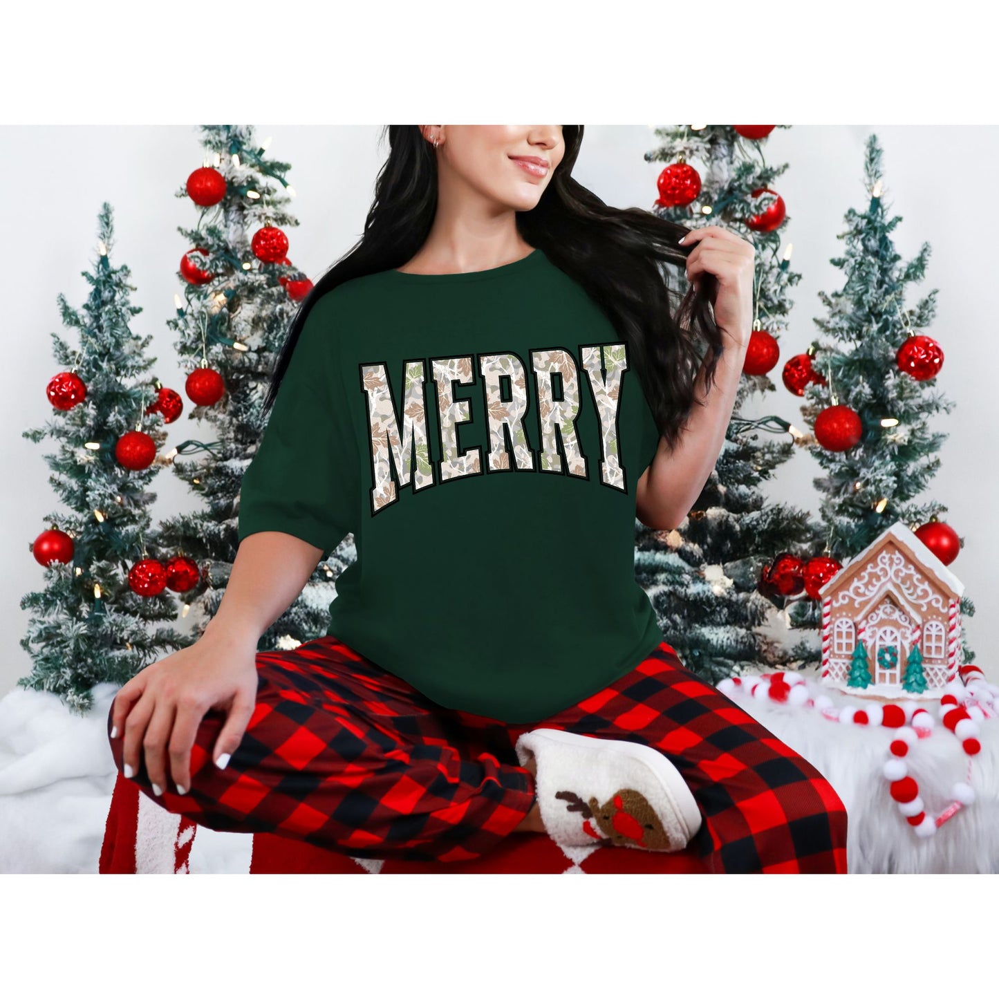 🎄 Merry Camo Tee