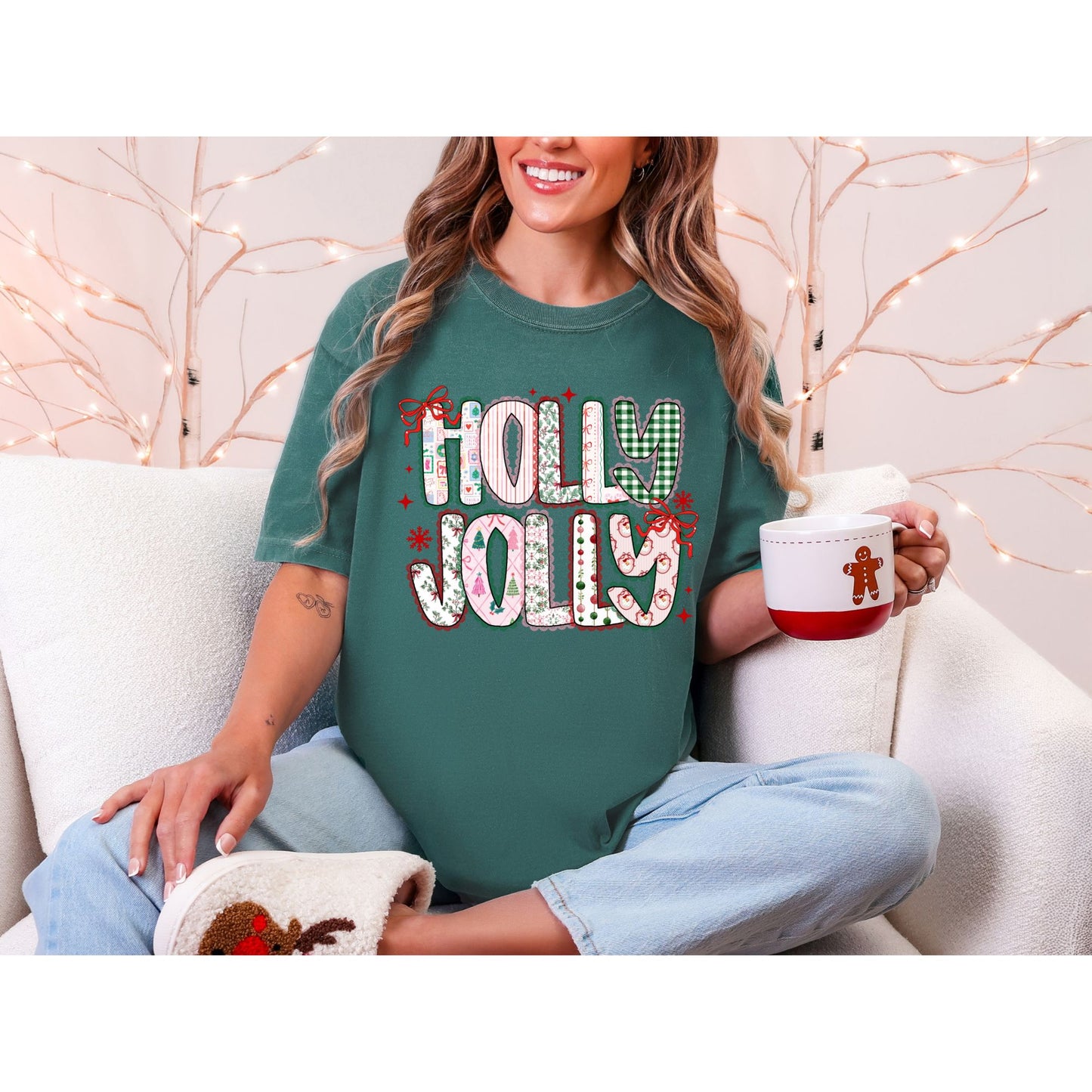 ✨ Holly Jolly Christmas Tee 🎀